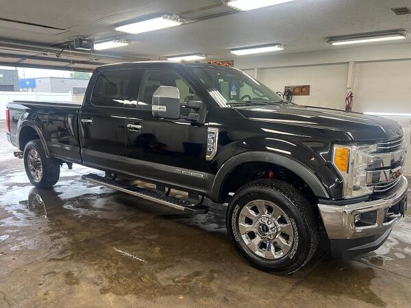An F350 after it had an interior and exterior detailing by Andy's Autowash in North Olmsted. 